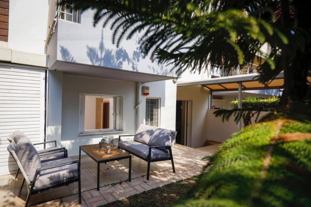 Pame Rentals - Cozy Glyfada Stay With Free Parking Athens Exterior photo